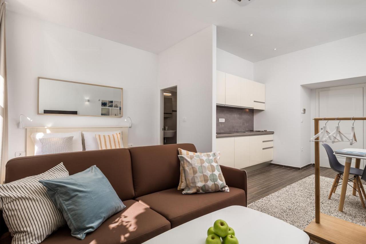 Apartments Harbour View ริเยกา ภายนอก รูปภาพ